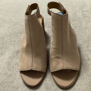 Franco Sarto Taupe Heeled Sandal